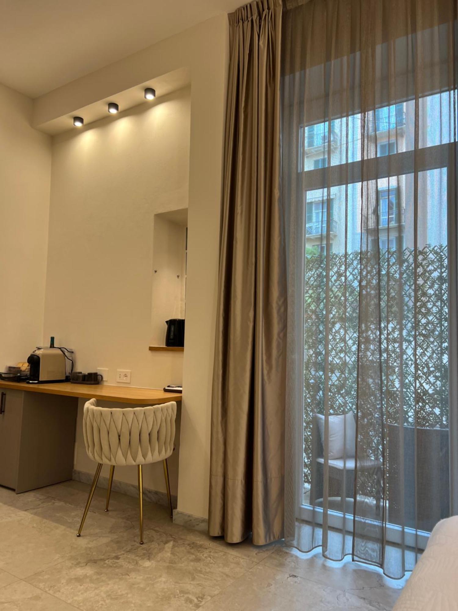 Elegant Rooms ลาสเปเซีย ภายนอก รูปภาพ