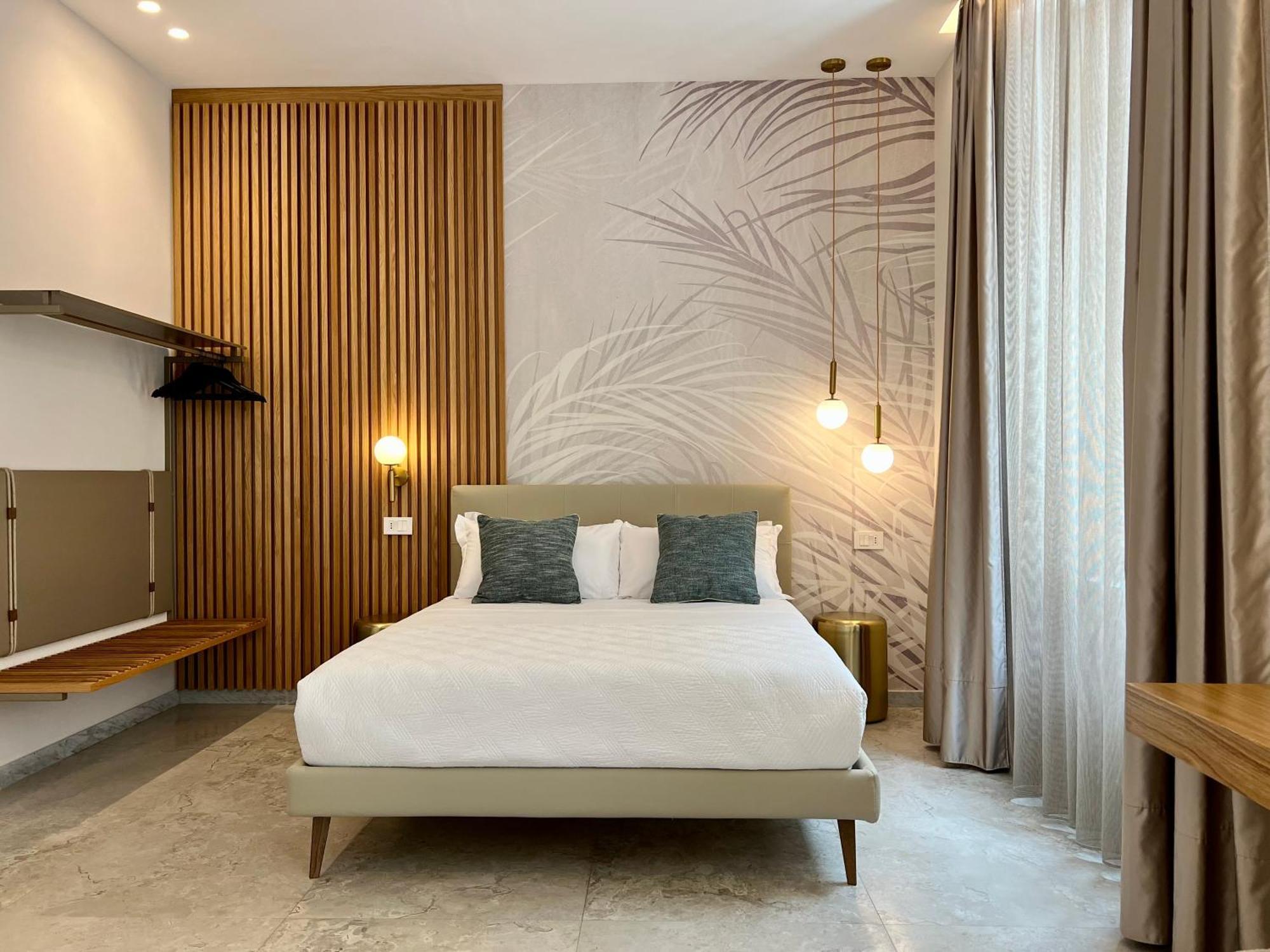 Elegant Rooms ลาสเปเซีย ภายนอก รูปภาพ