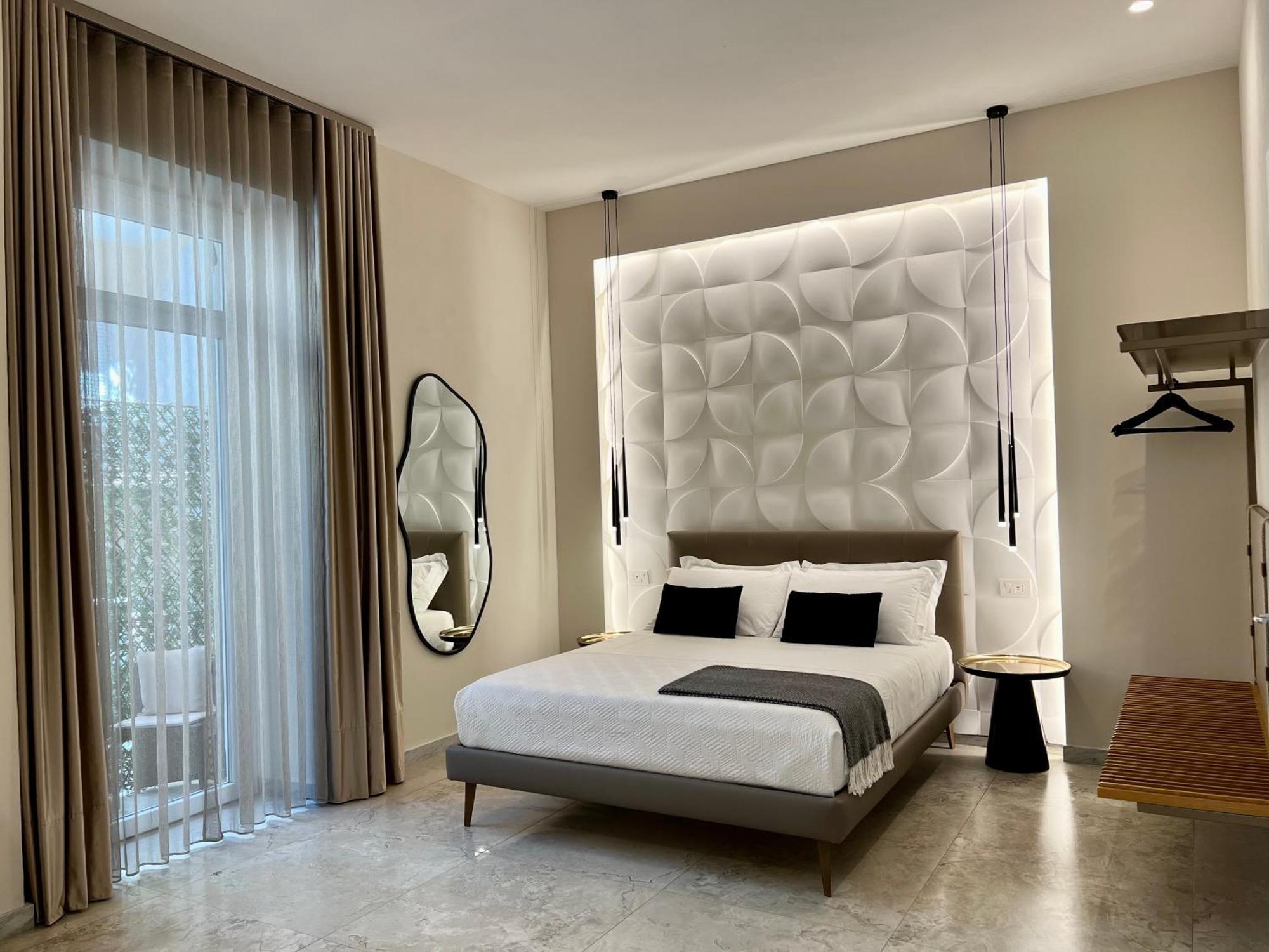 Elegant Rooms ลาสเปเซีย ภายนอก รูปภาพ